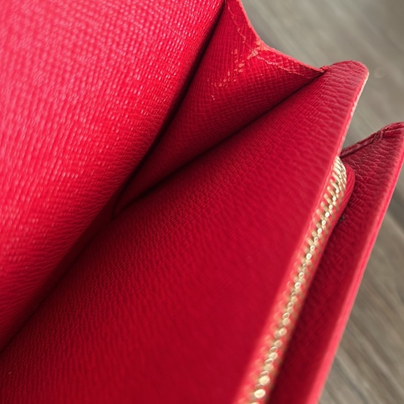 Louis Vuitton Red Epi Snap Wallet - Picture 13 of 15